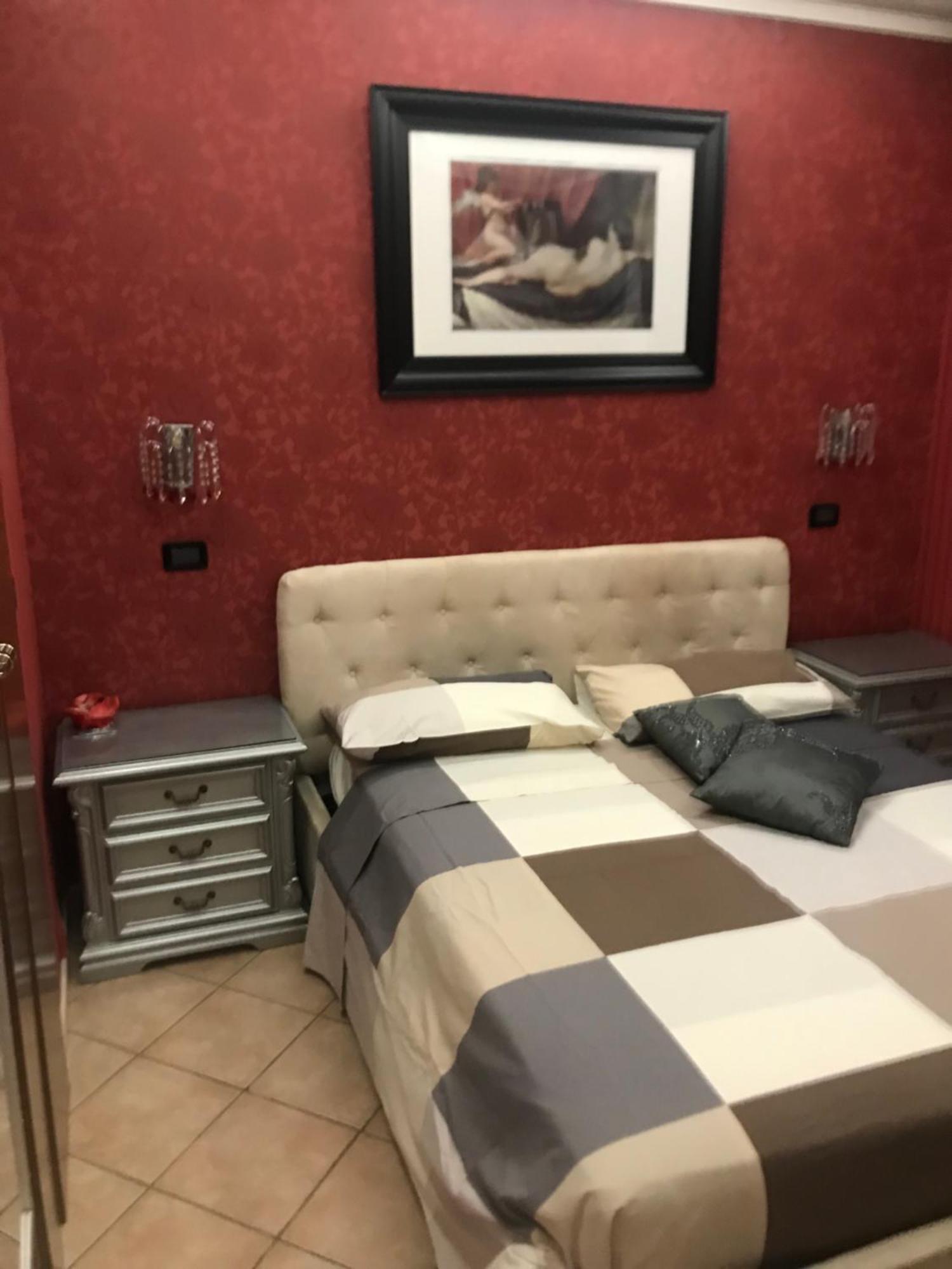 Enza-home-in-roma *