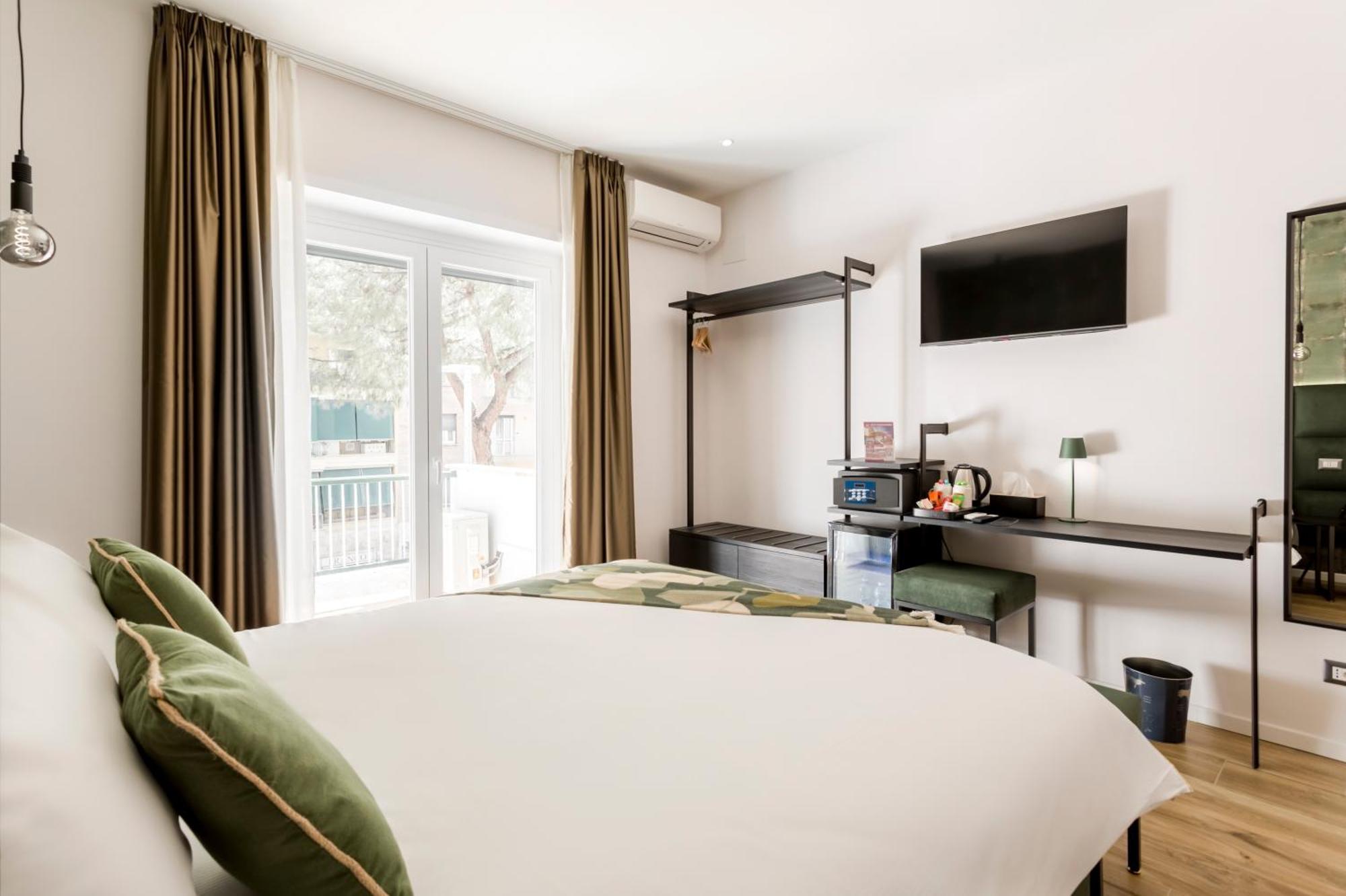 Romi Guest house *