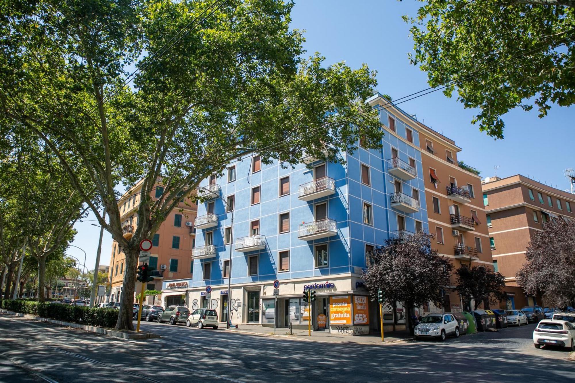 Mustard S Camillo - Homes Apartment