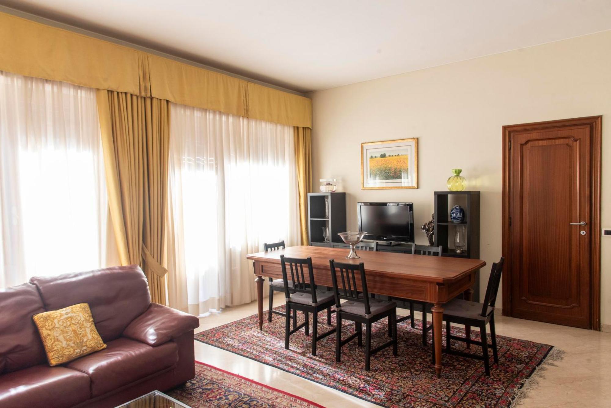 Angeli E Demoni A San Pietro Apartment