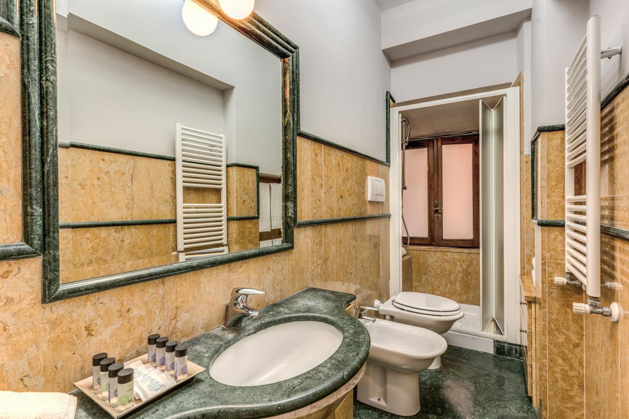 R22 Apartment Rome