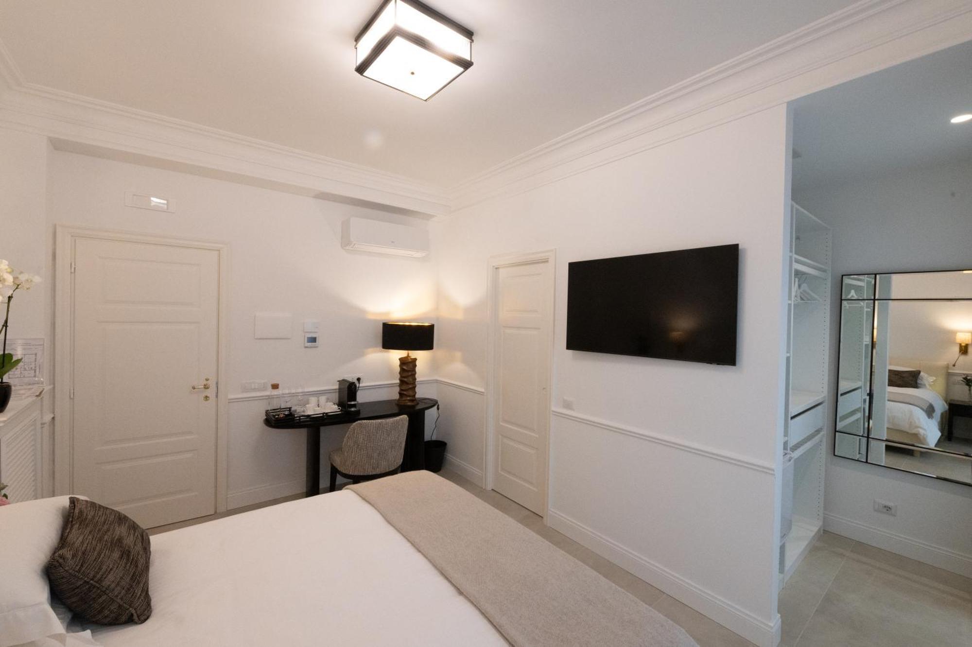 La Scalinata - Boutique Guest house Rome