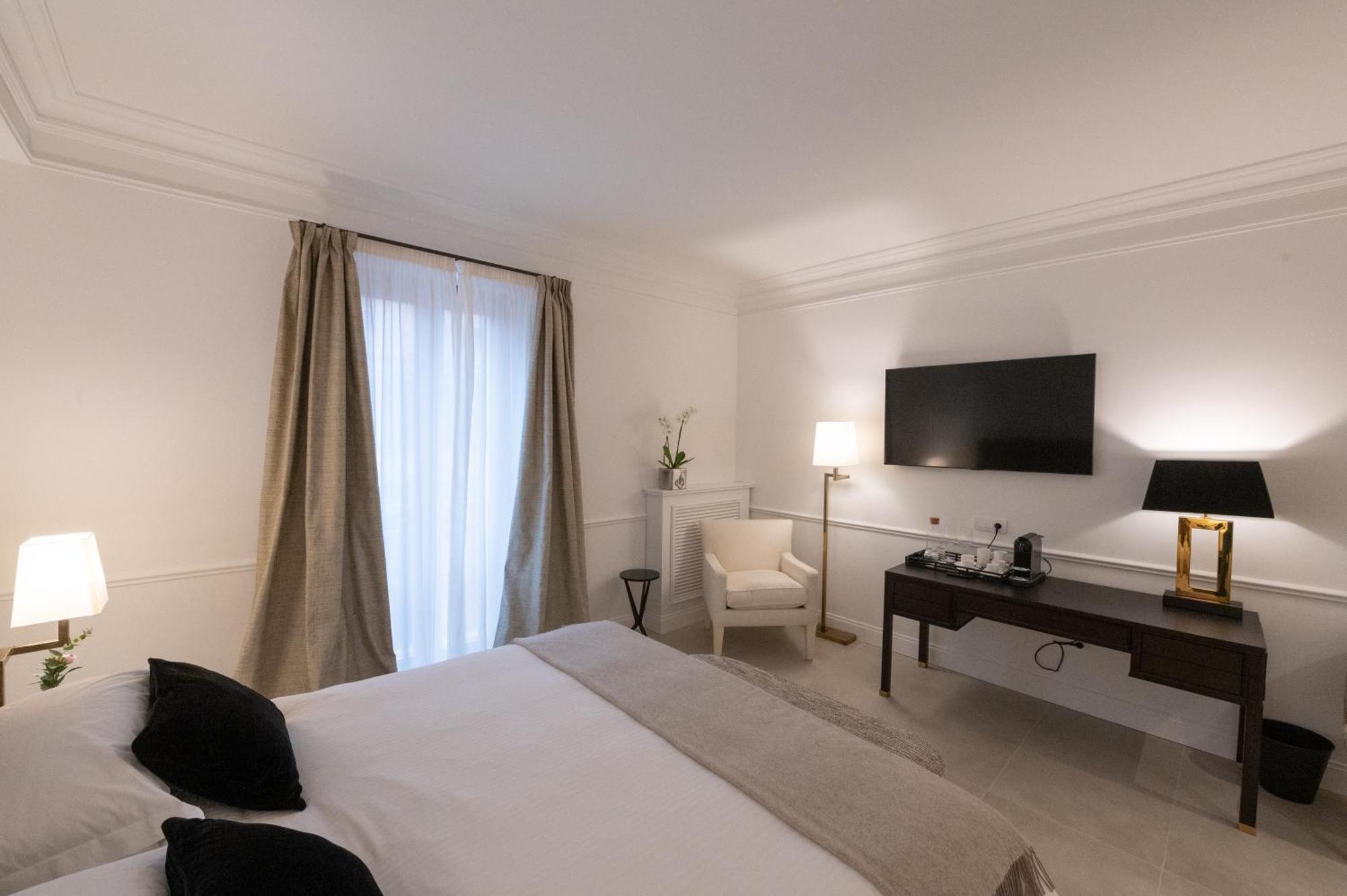 Guest house La Scalinata - Boutique Rome