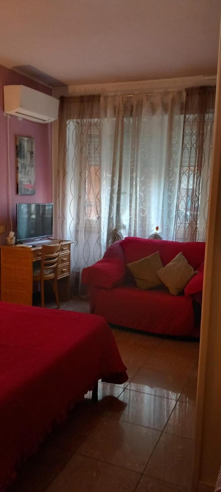 Cosmopolitan Bed & Breakfast