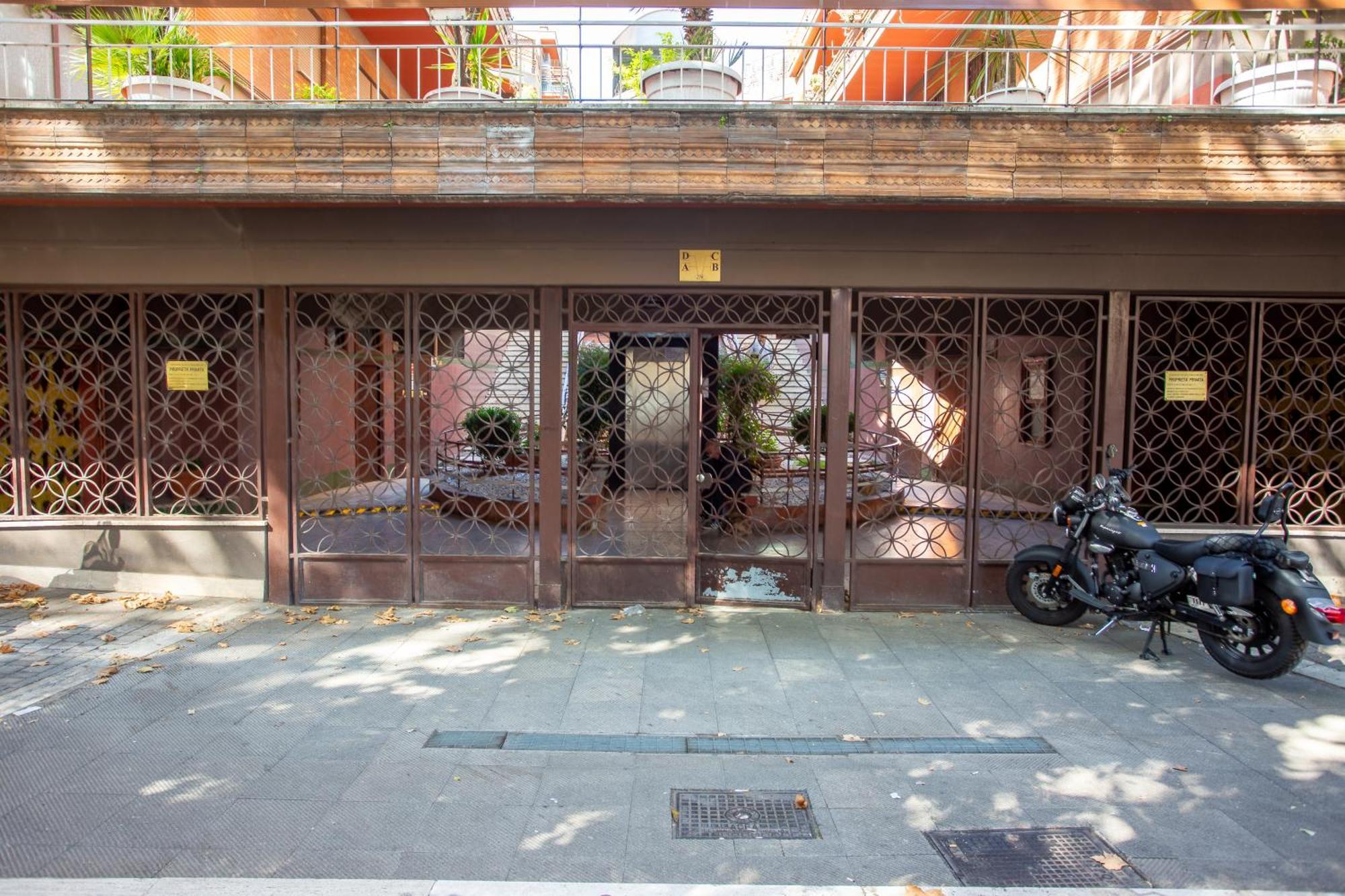 Stanza Comoda E Silenziosa Con Bagno Privato E Area Lavoro E Relax * Rome