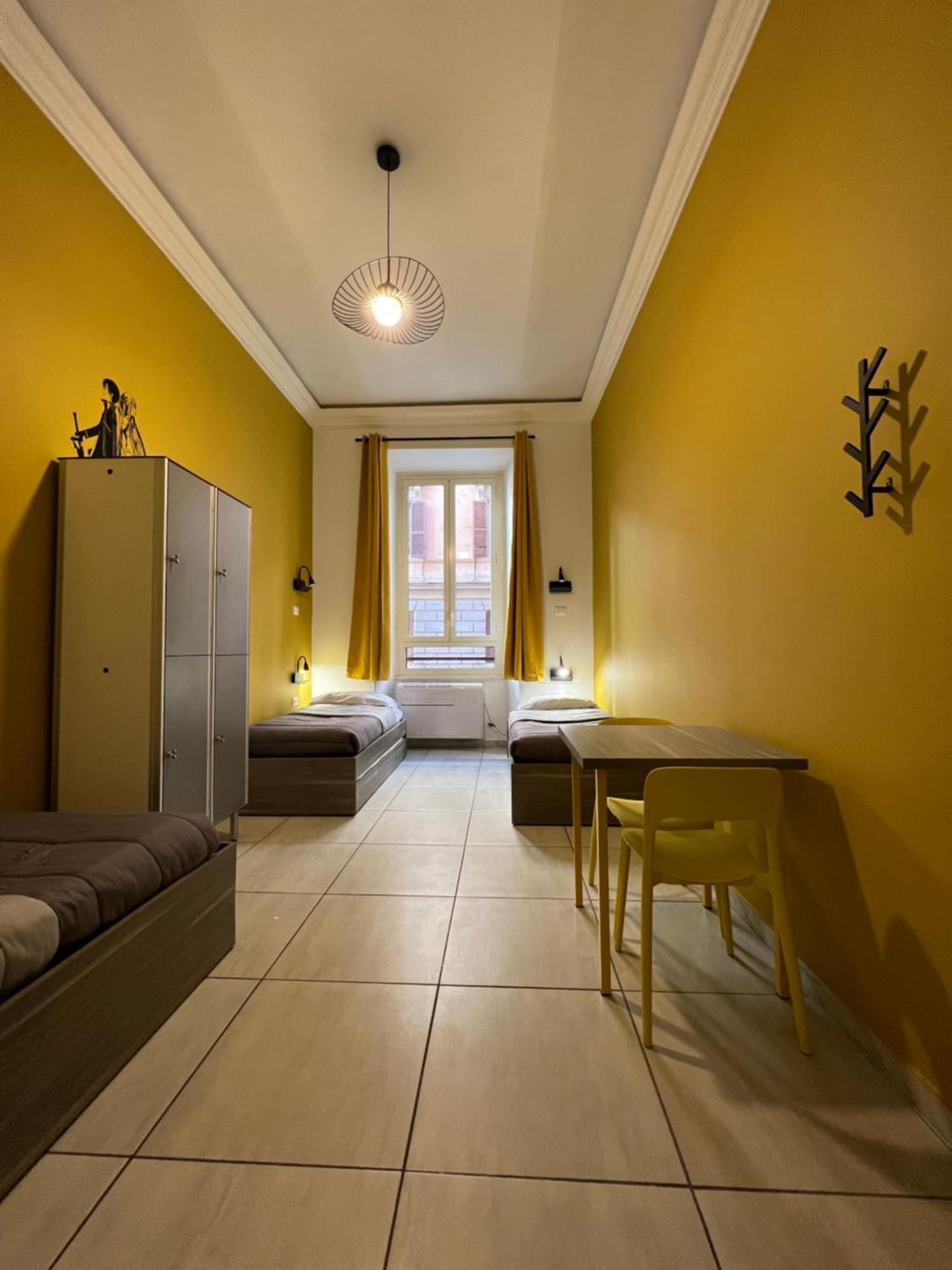 Palladini Hostel *