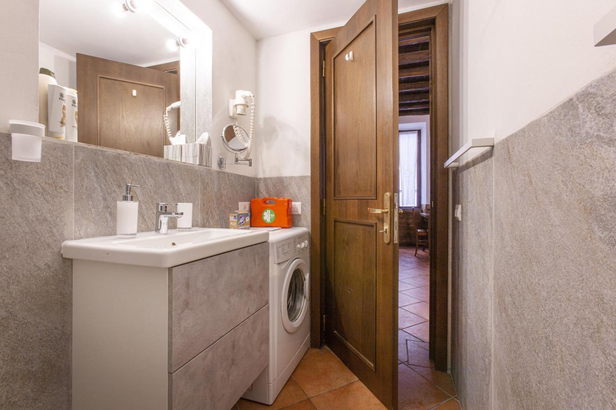 Happy Trastevere In Appartamento *