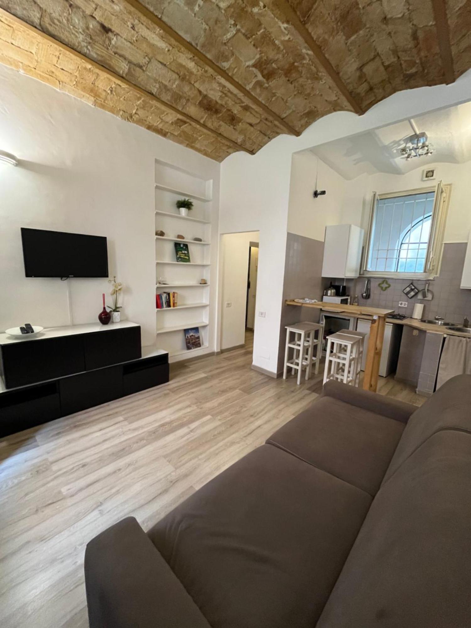 Trastevere Quite's Apartment
