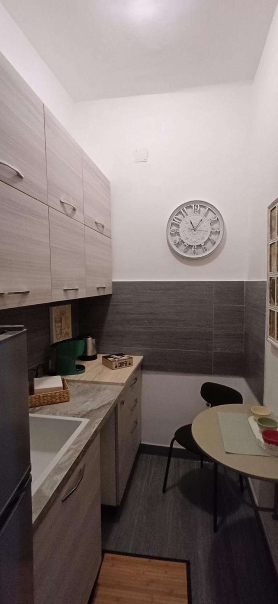 Casetta Clodio * Rome