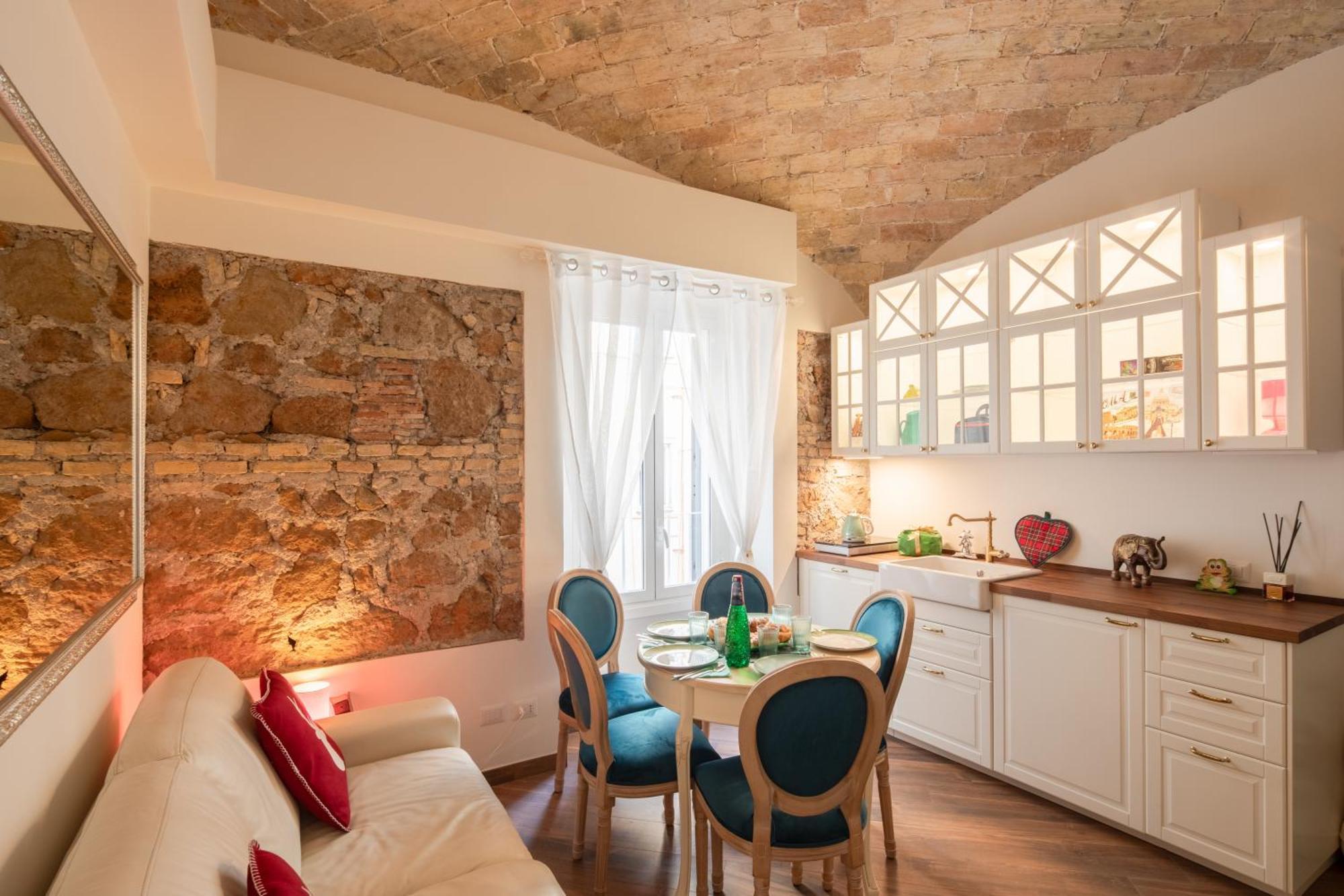 Bretone Xi Bed & Breakfast Rome