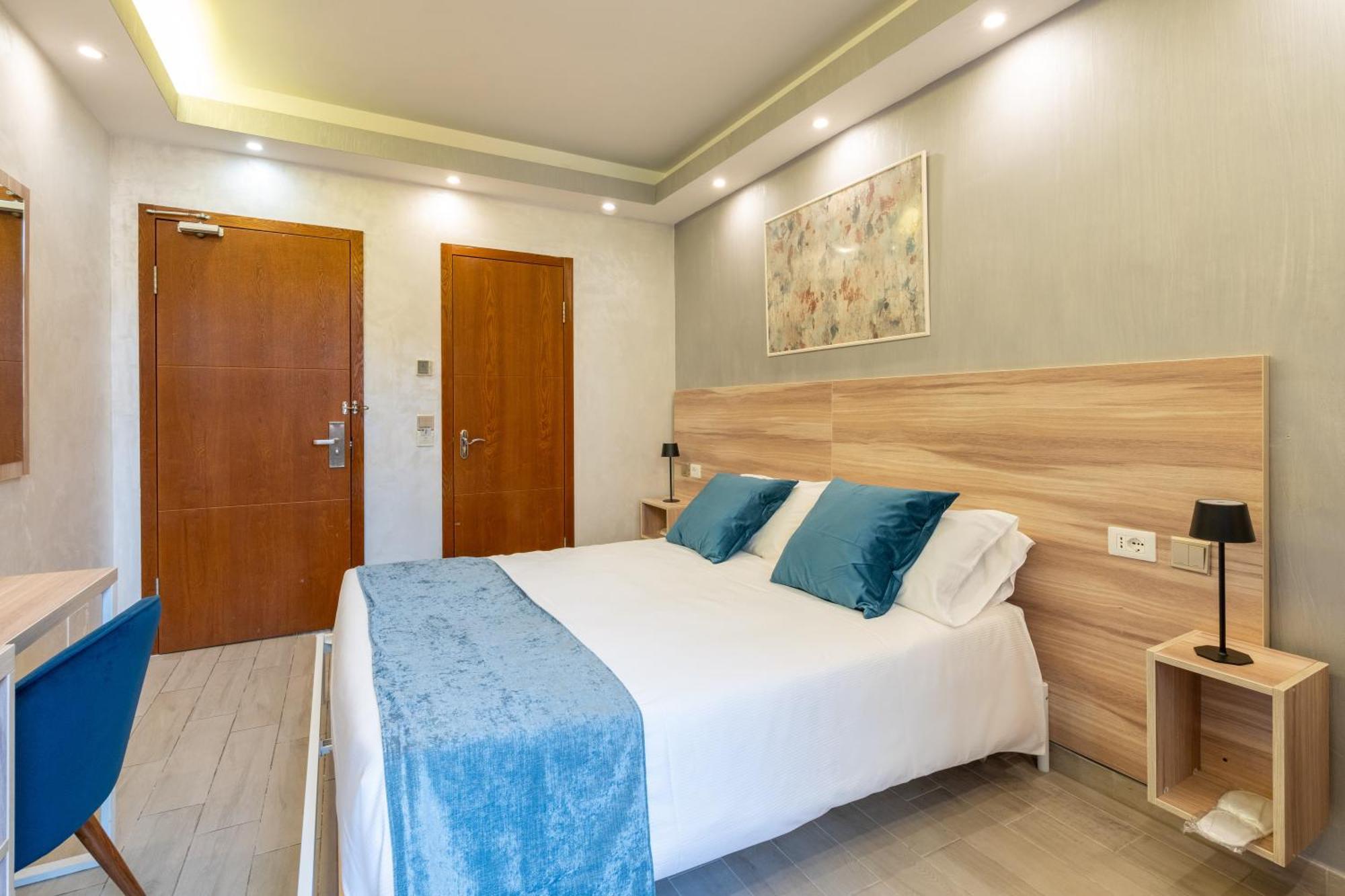 Drago D'oro - Accross From Metro Vittorio Emanuele Bed & Breakfast