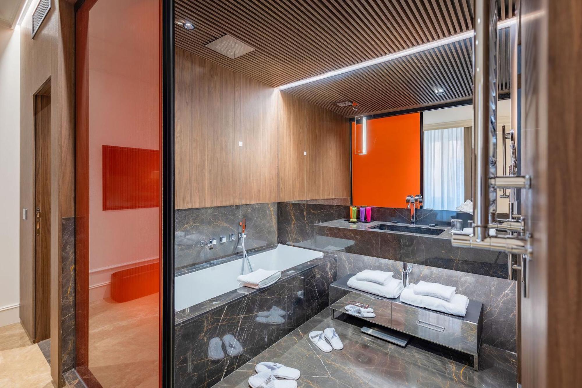 The First Dolce - Preferred & Hotel Rome