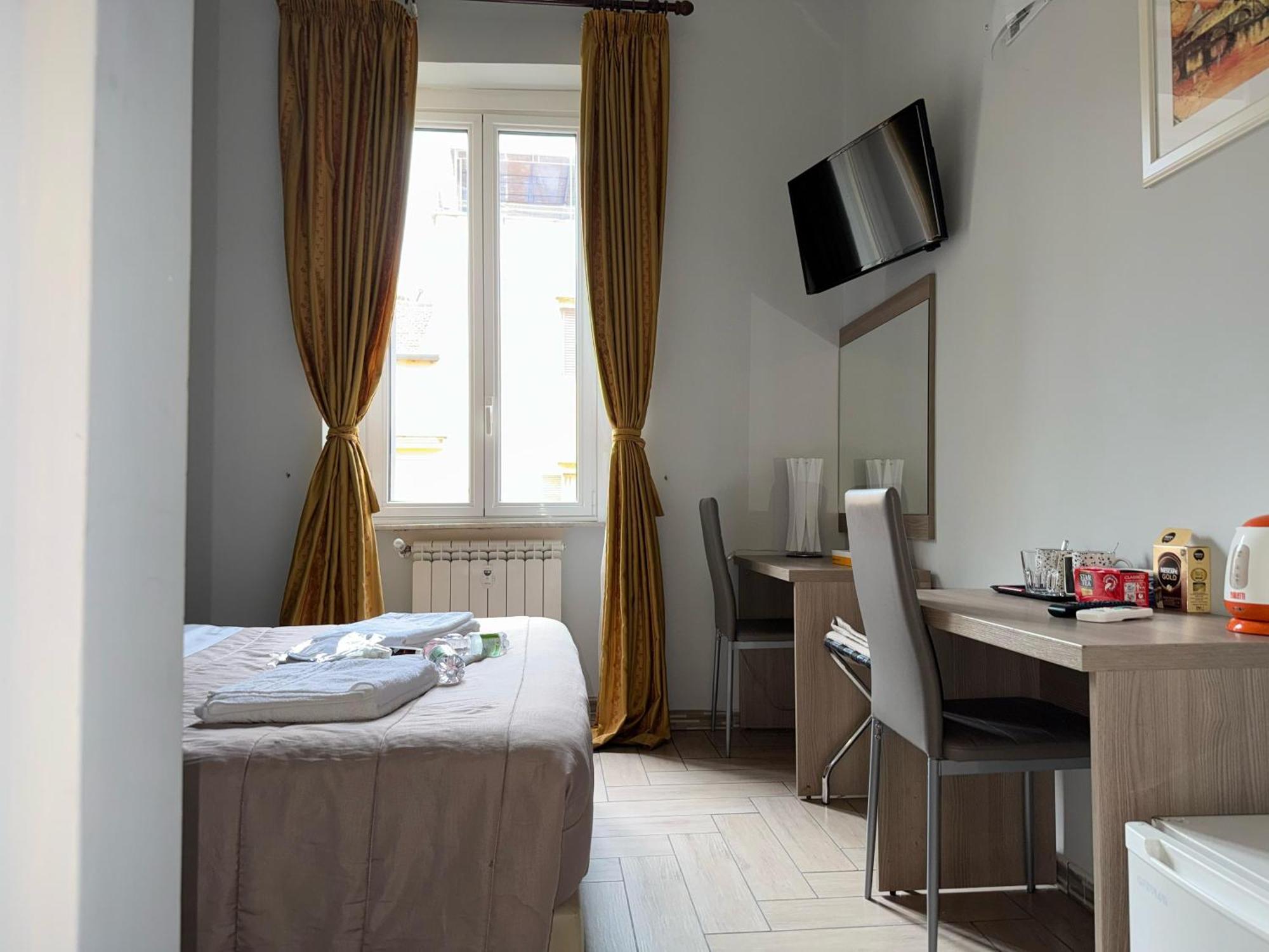 Napoleone Guest house *
