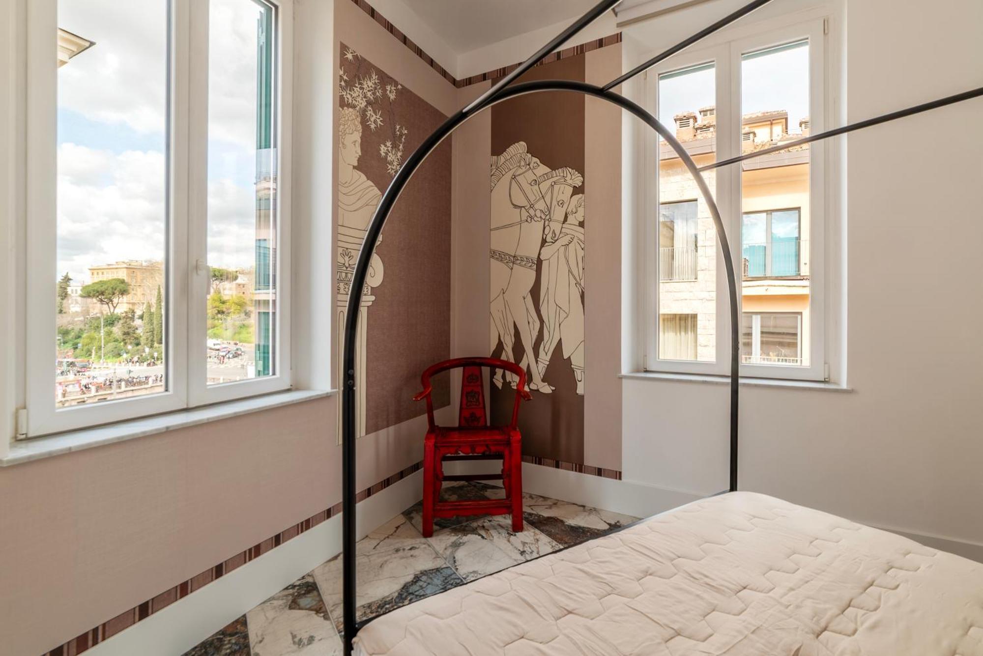 Apartment Alma At Colosseum - With Stunning View Rome