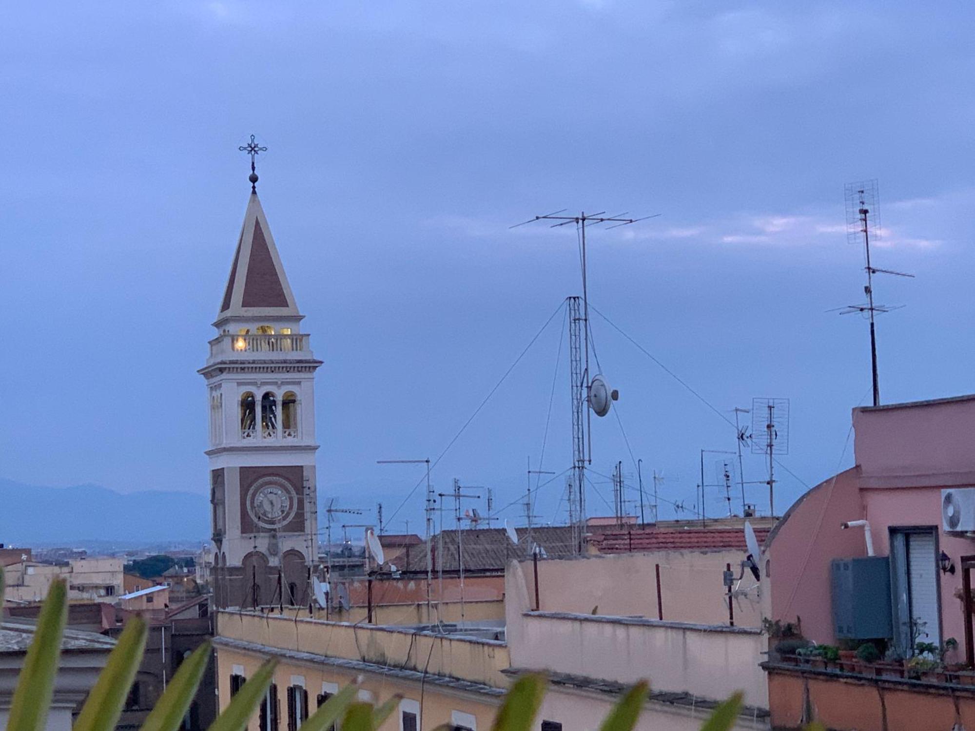Apartment San Lorenzo Elegance - Just Steps From The Colosseum *