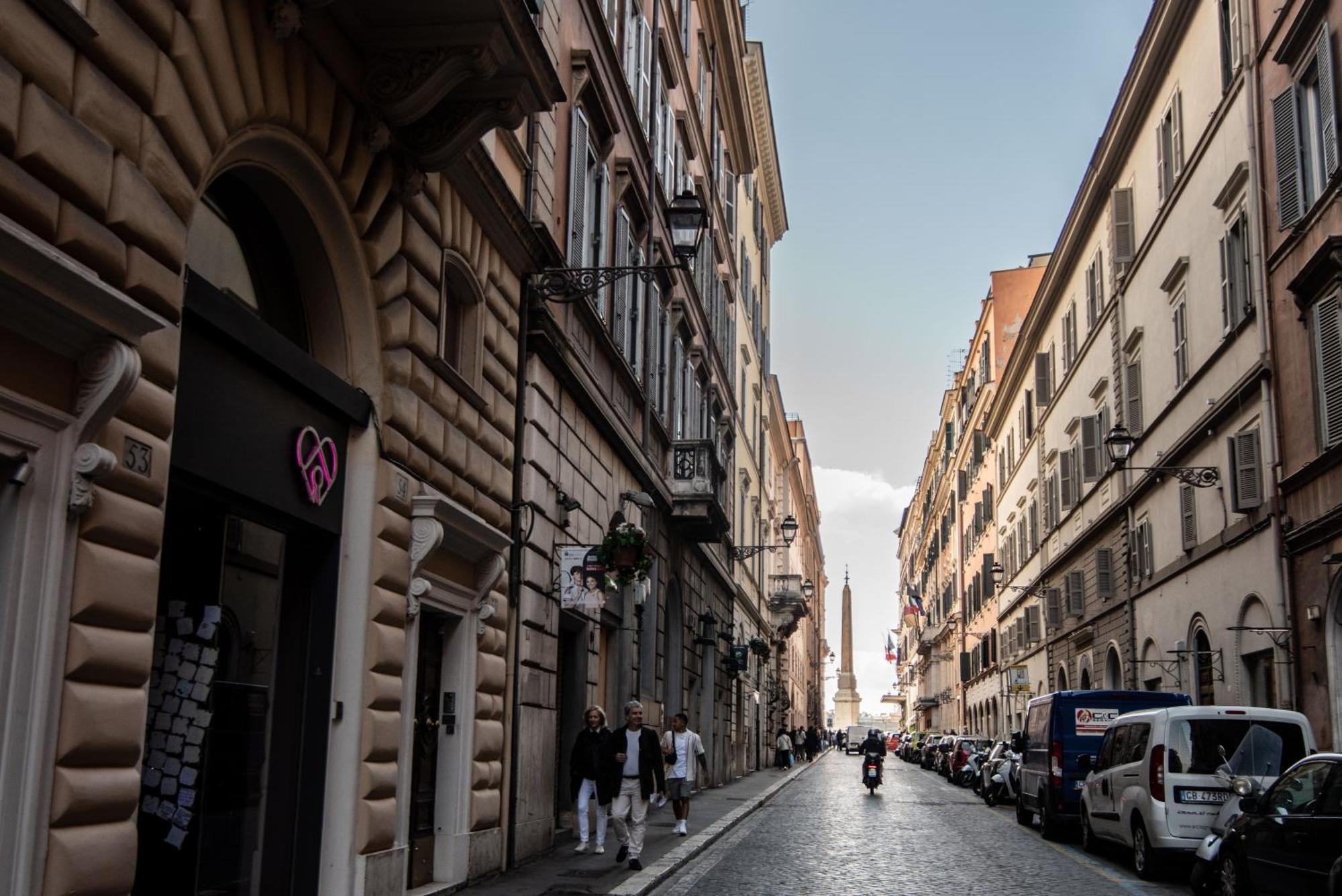 Spanish Steps & Terrace Apartment *