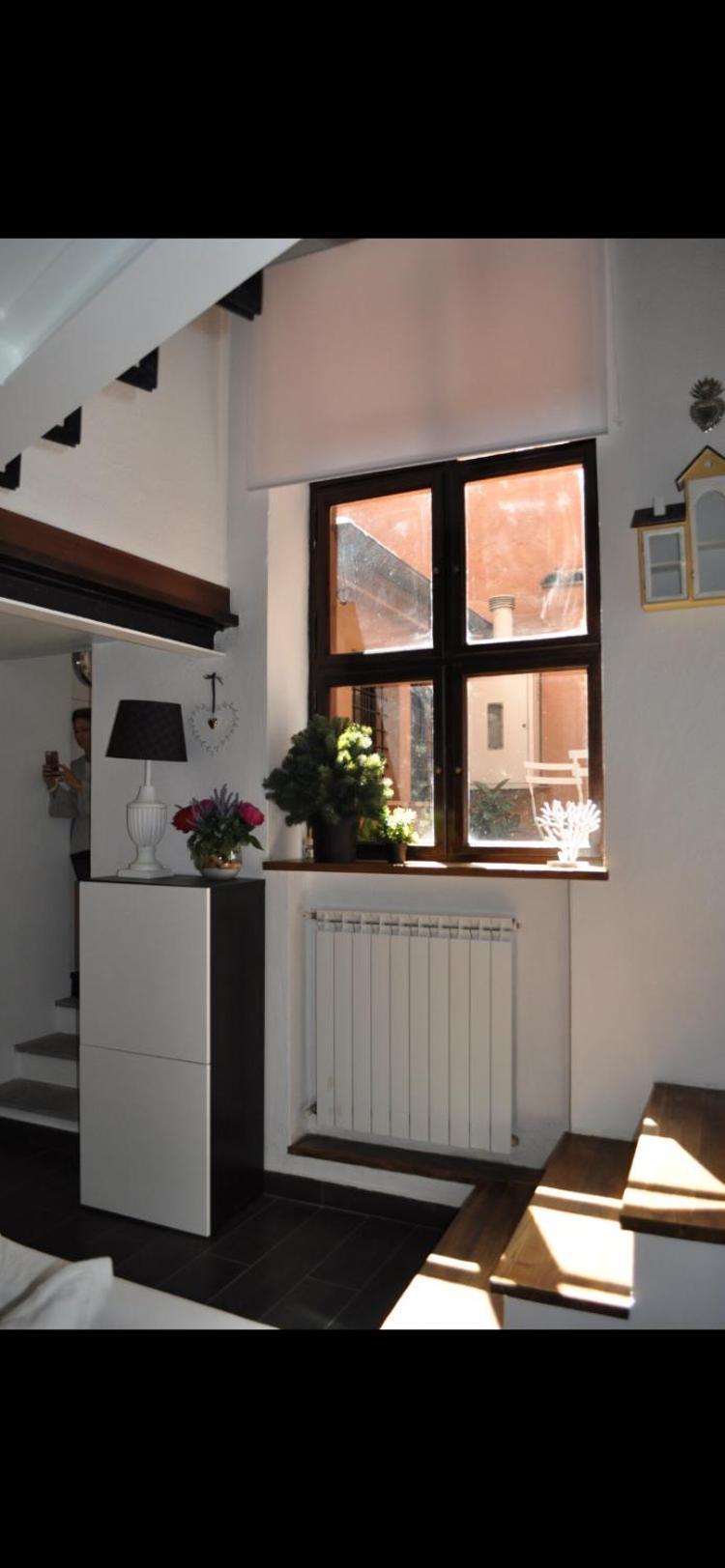 Trastevere Piazza Trilussa Royal Orchid Rome