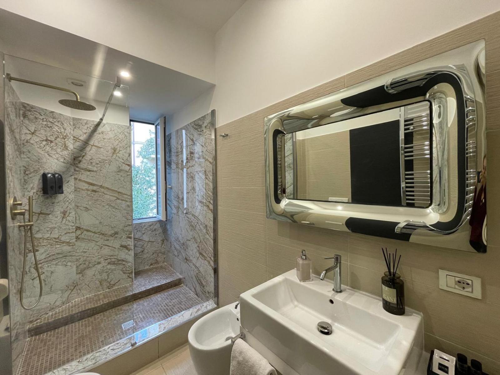 San Pietro Luxury Guest house Rome