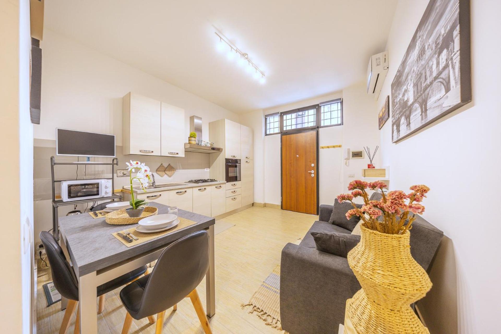 Apartment Bilocale Indipendente Con Terrazzo Esclusivo A Due Passi Dalla Metro Di *