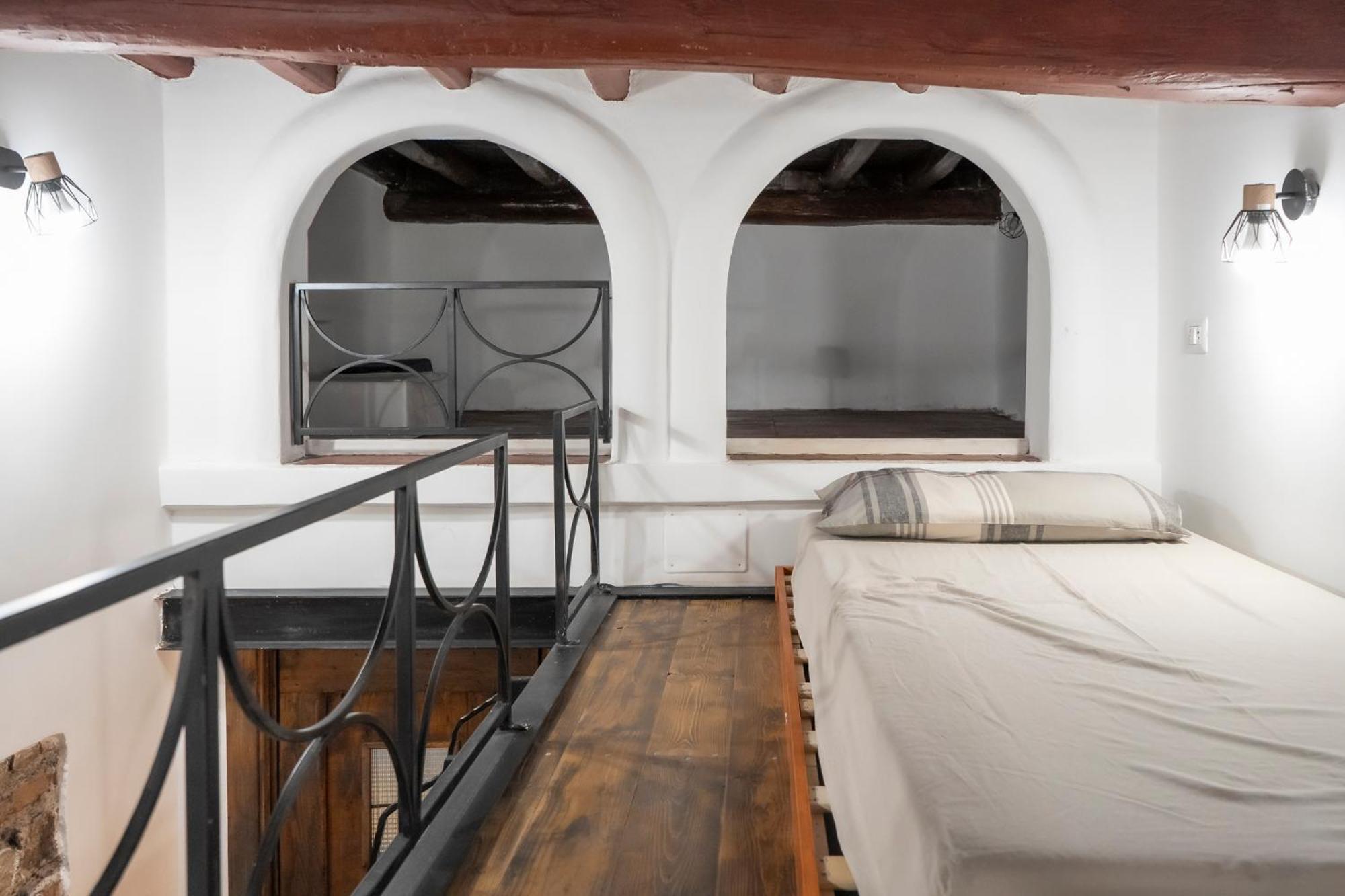 Apartment Domus Capocci - Rione Monti Rome