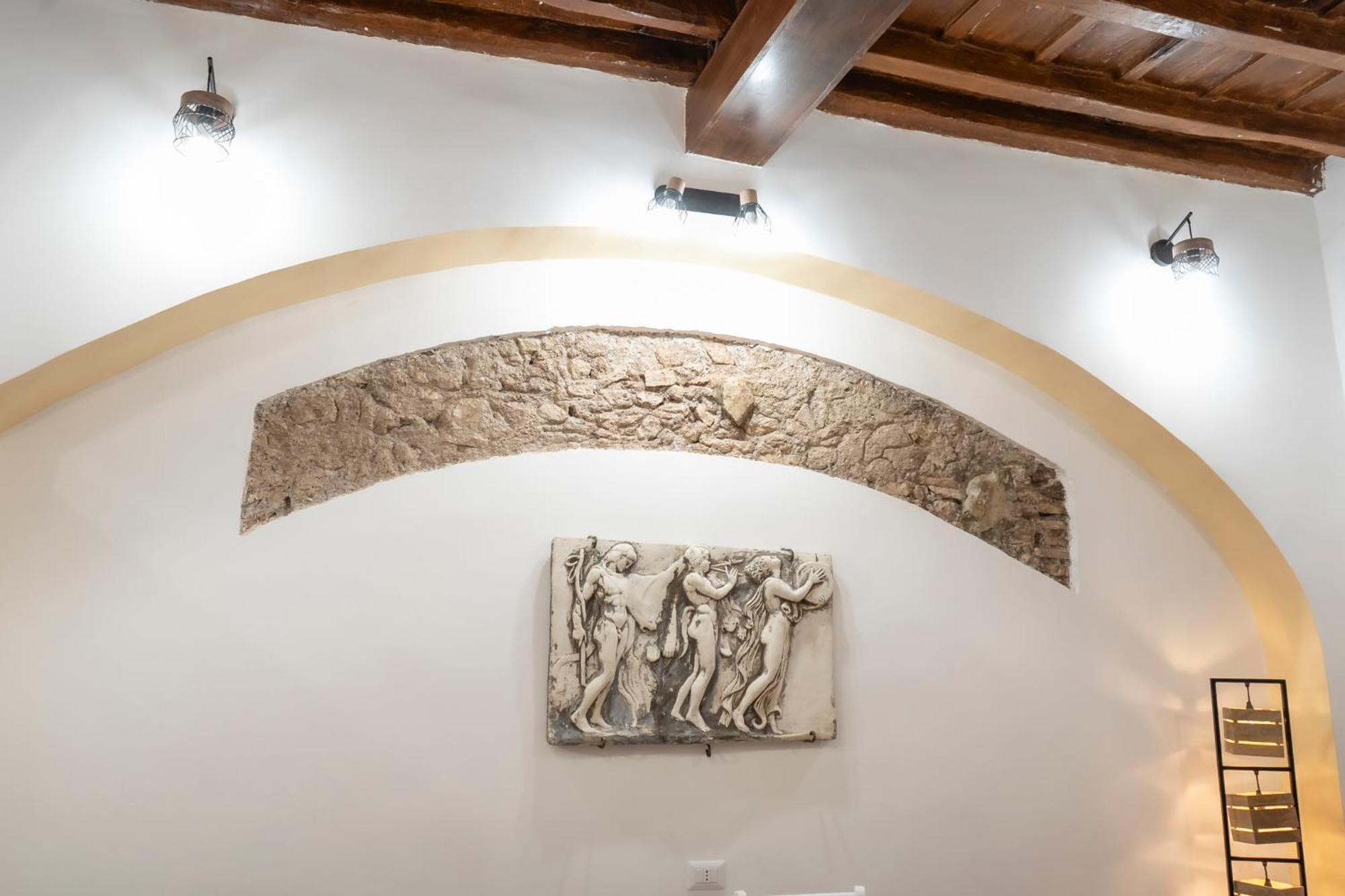 Domus Capocci - Rione Monti Apartment *