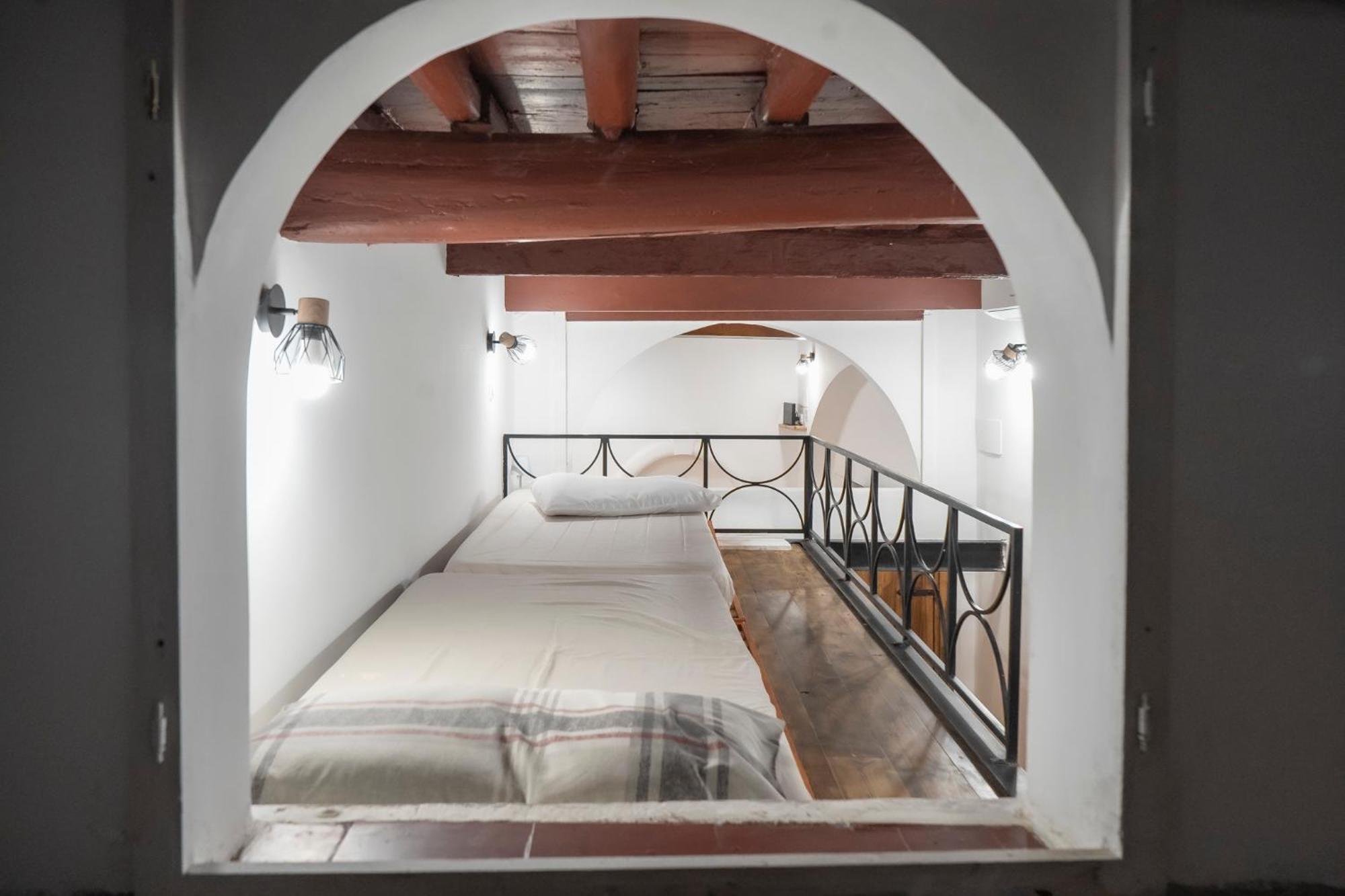 Domus Capocci - Rione Monti * Rome