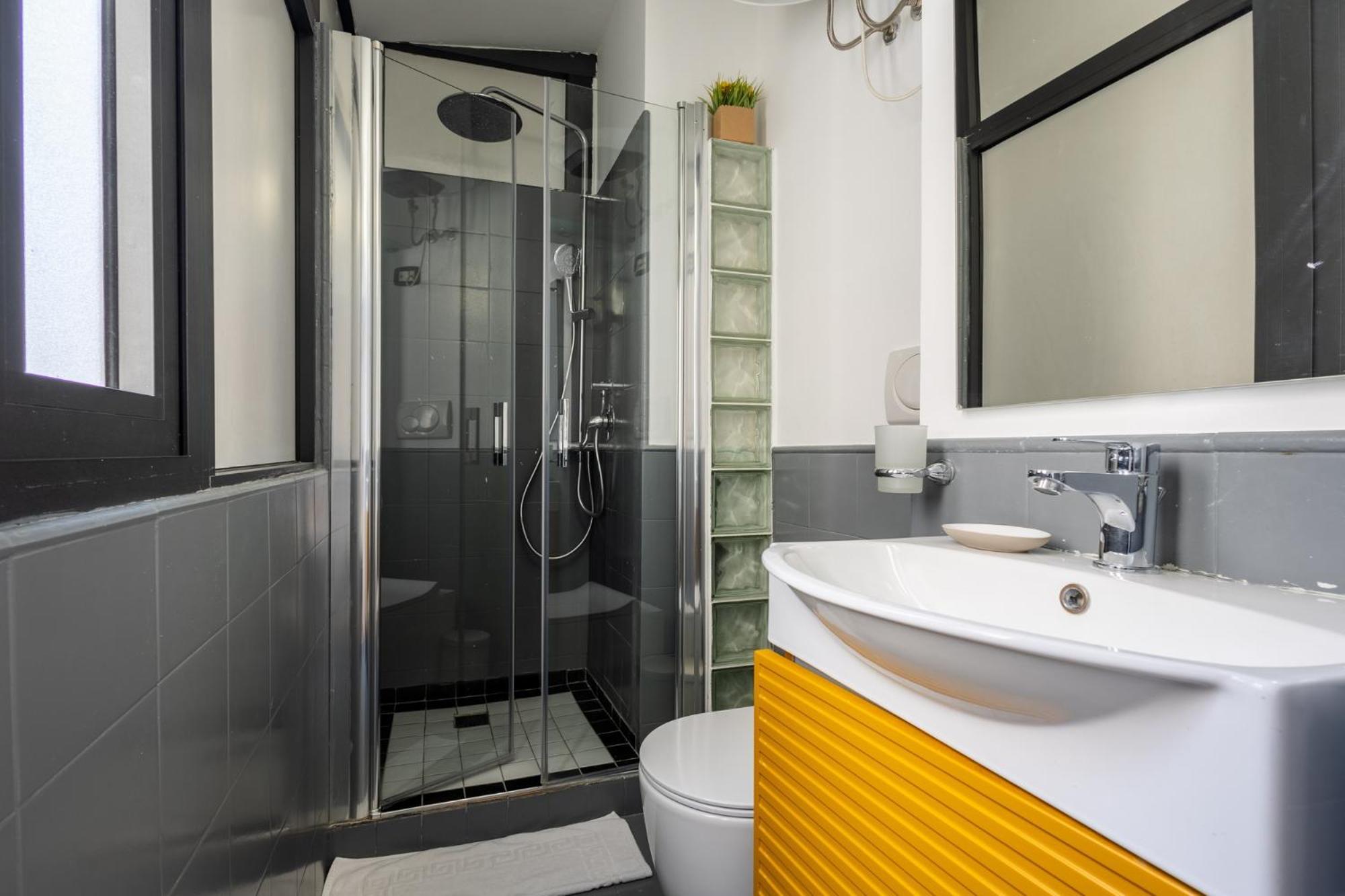 Apartment Iflat Spanish Steps Elegant & Spacious Rome