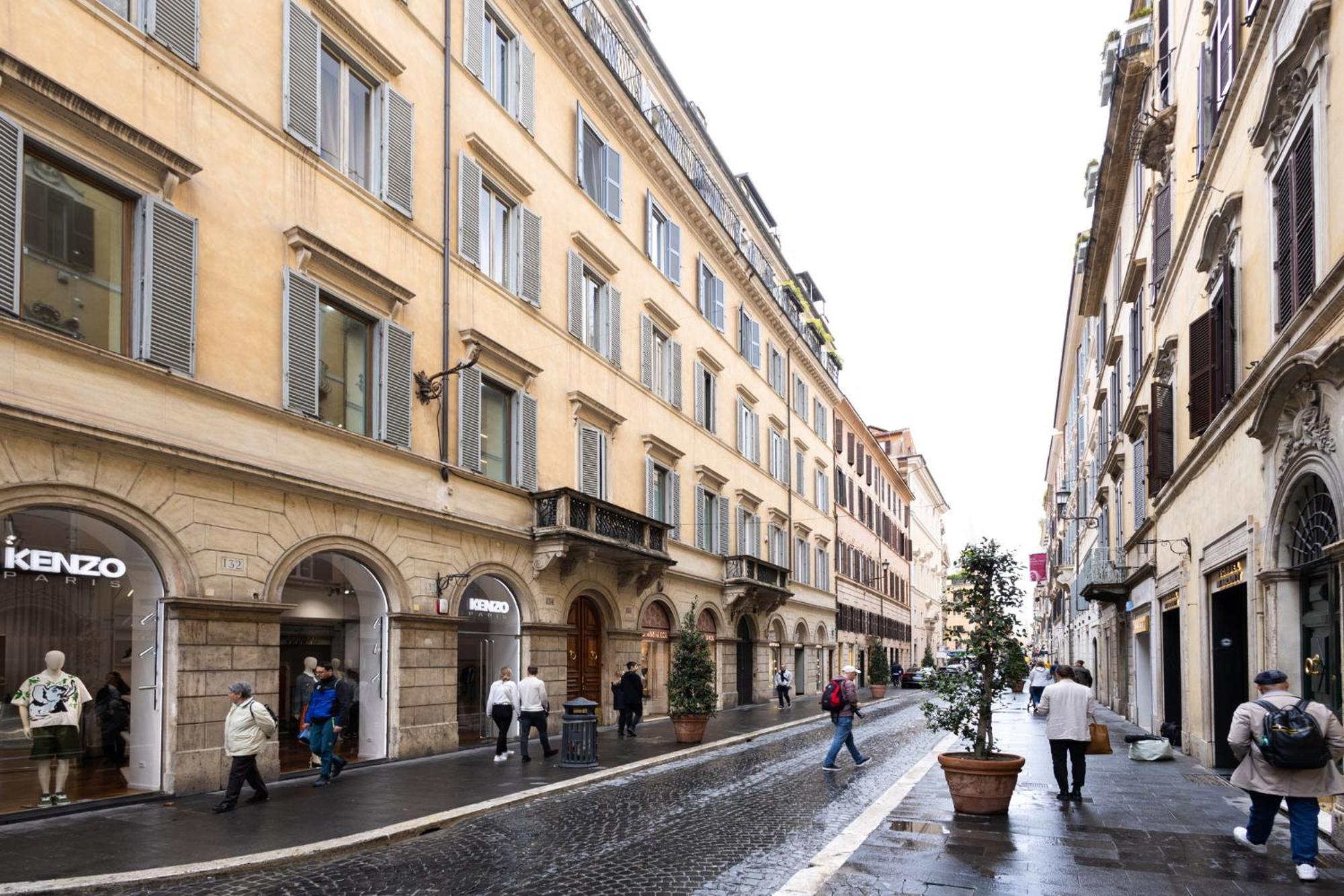 Apartment Iflat Spanish Steps Elegant & Spacious