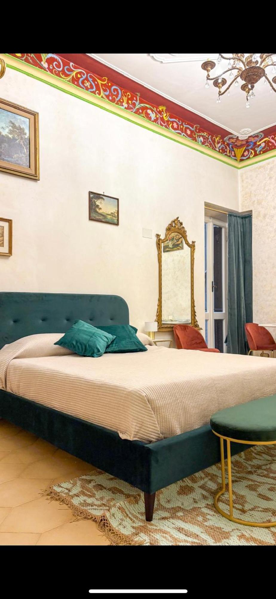 Pantheon Luxury Noble Apartment *