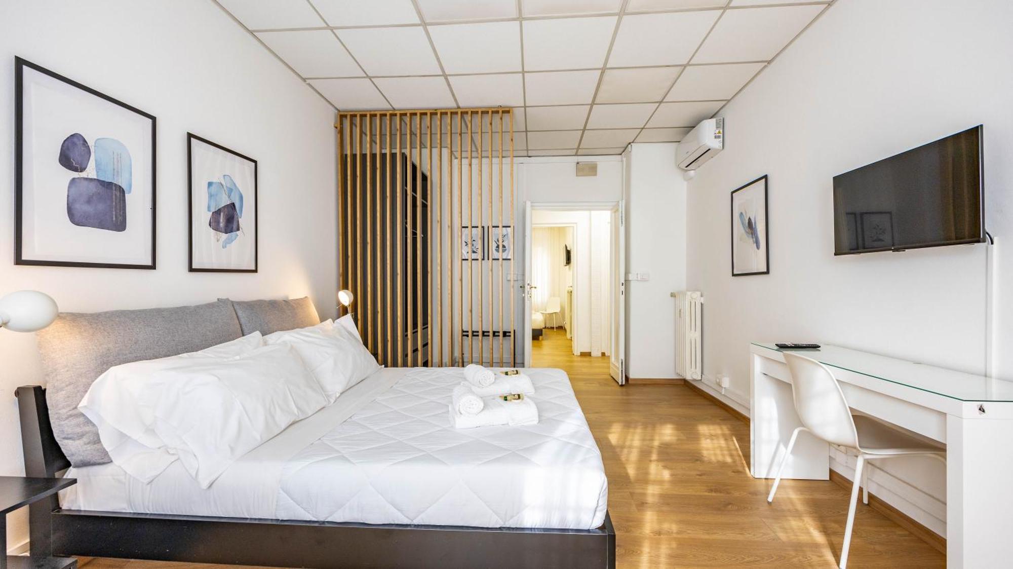 Apartment Flat 5 - In San Giovanni By Rentbeat