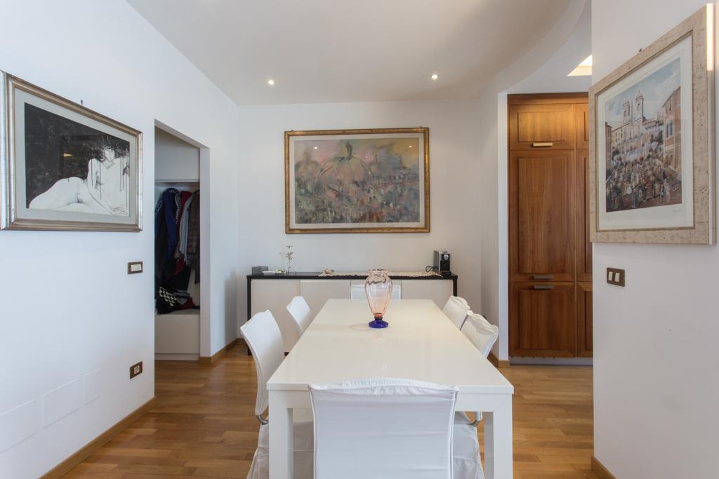 Giuliana Apartment *
