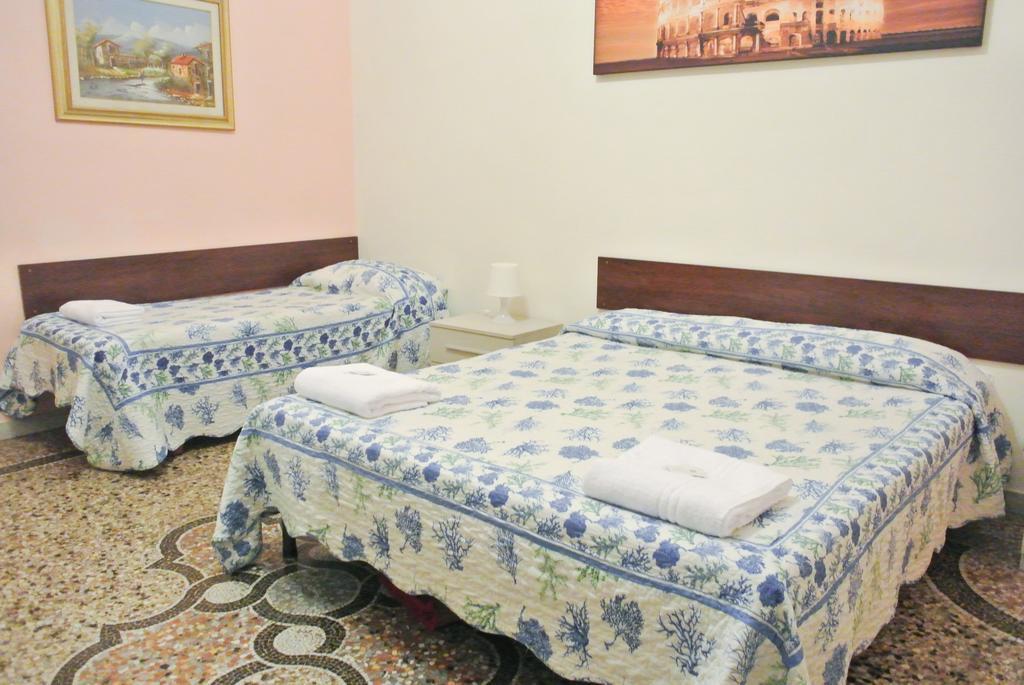 Hellokitty Guest house 2*