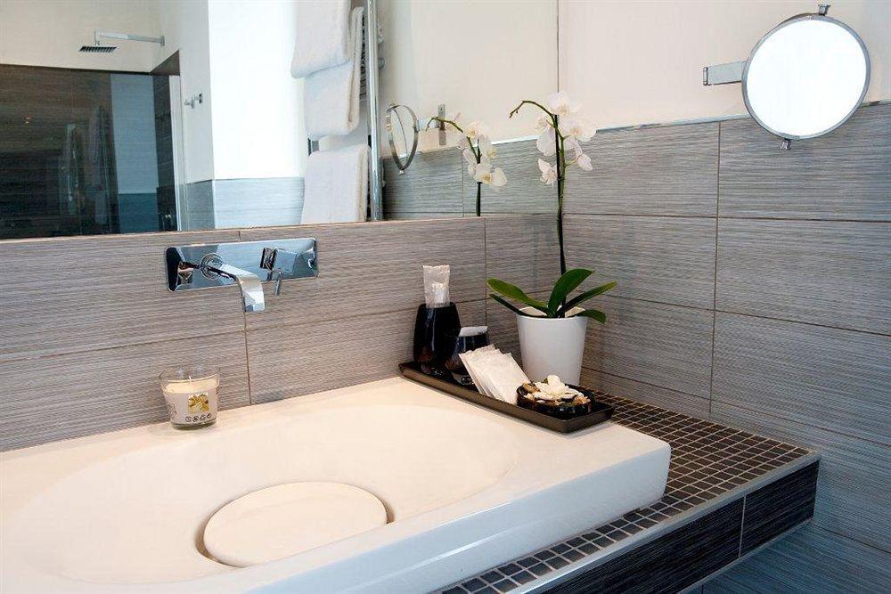 Bed & Breakfast Romerooms Cola Di Rienzo Rome