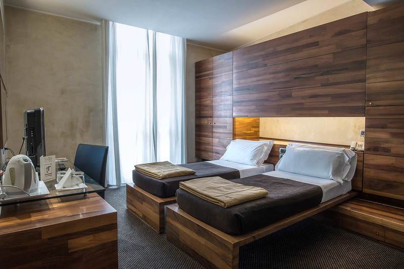 Hotel Tritone