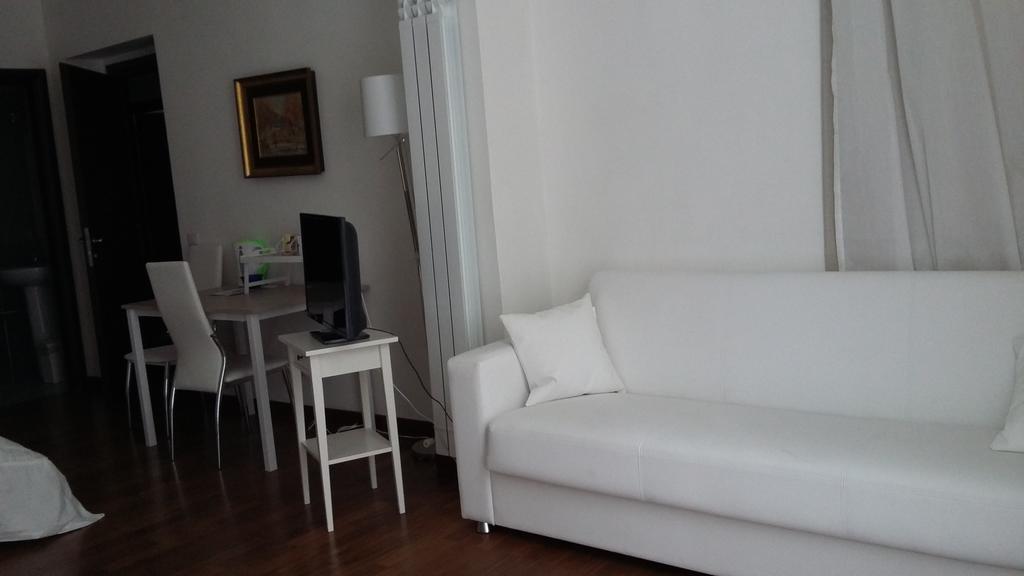 Flaneur Bed & Book Guest house Rome