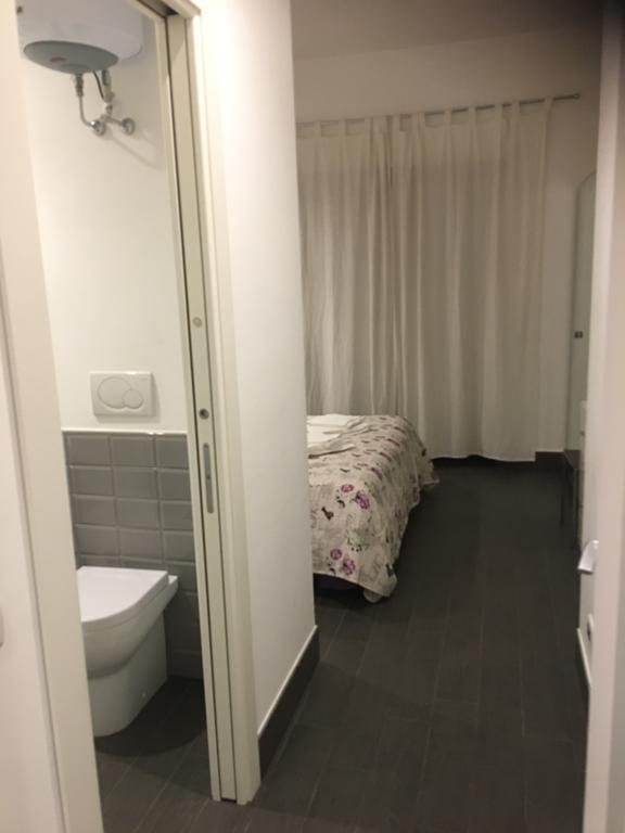 My Purple Apartment In The Center Of Rome