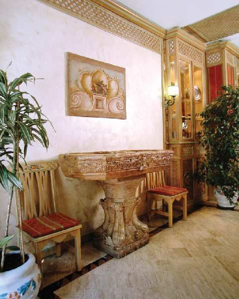 Valle 3* Rome