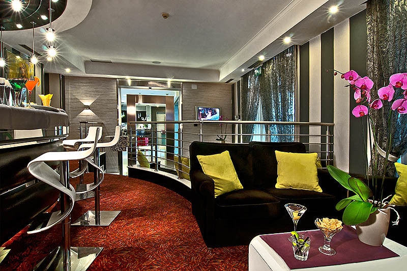 Ariston Hotel