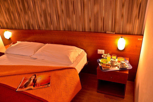 Mimosa Pantheon Hotel
