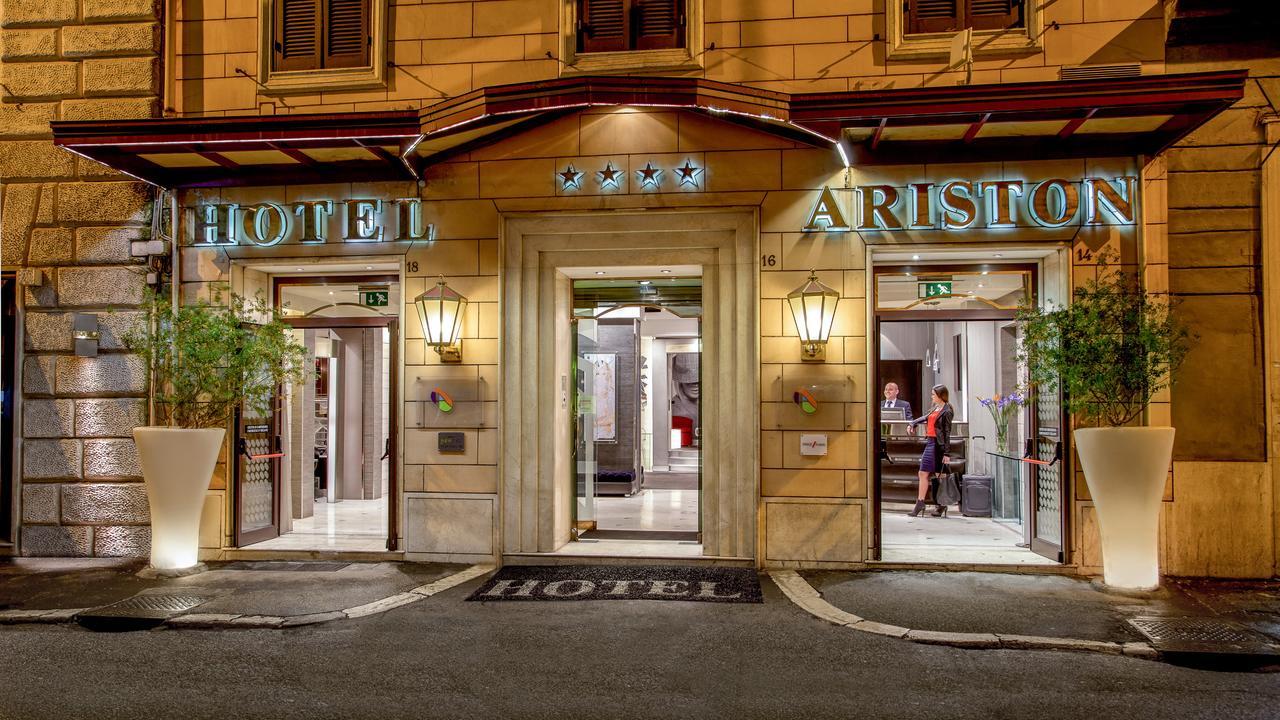 Ariston 4*
