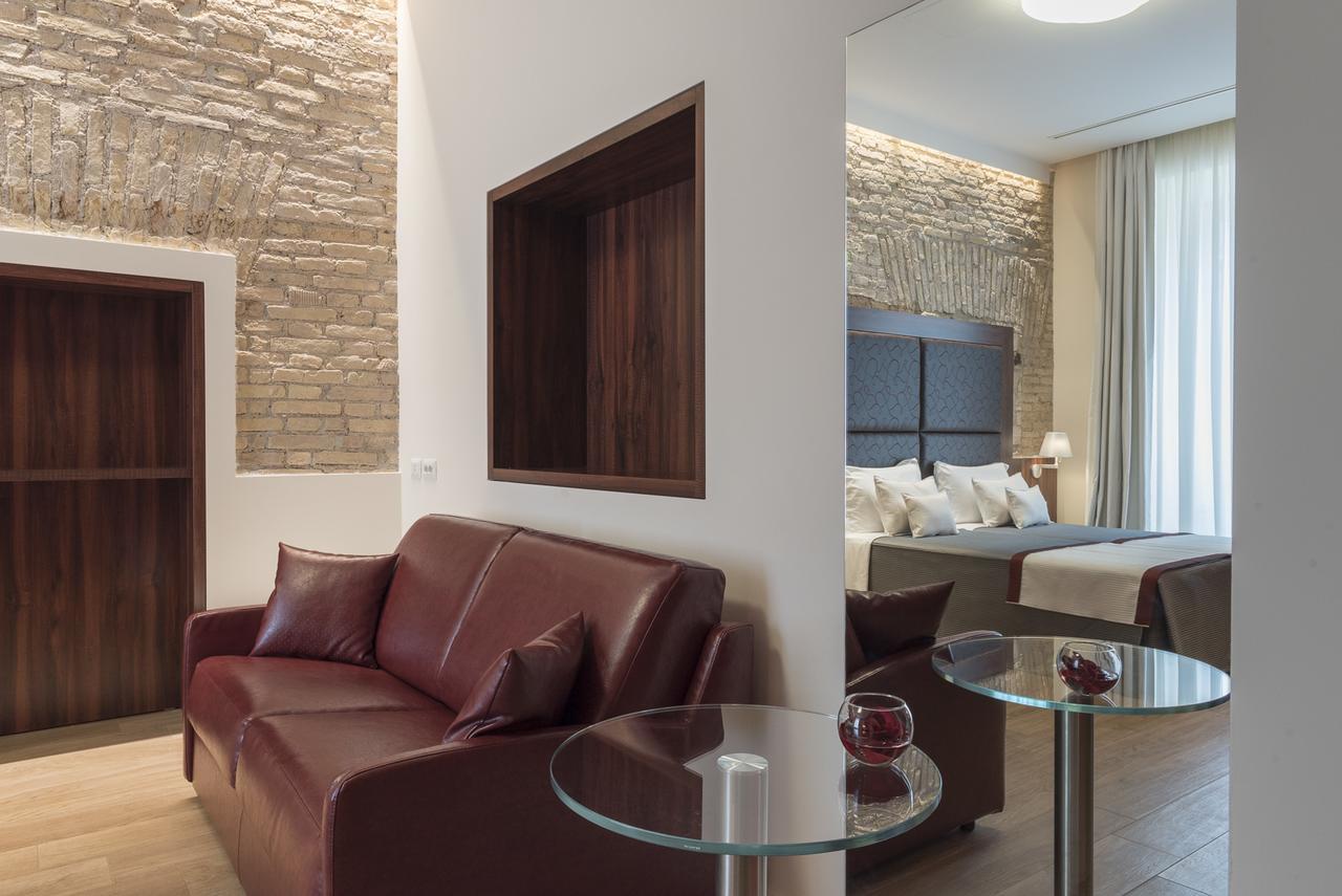 Navona Luxury