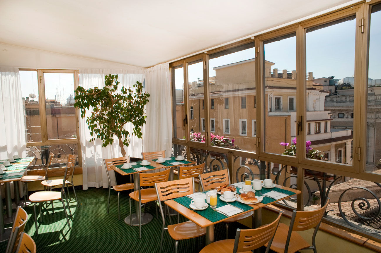 Tritone 3* Rome