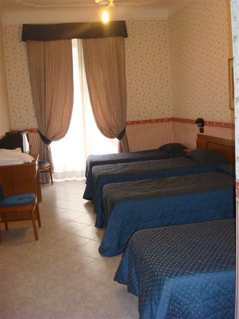 Hotel Demetra Capitolina 2*