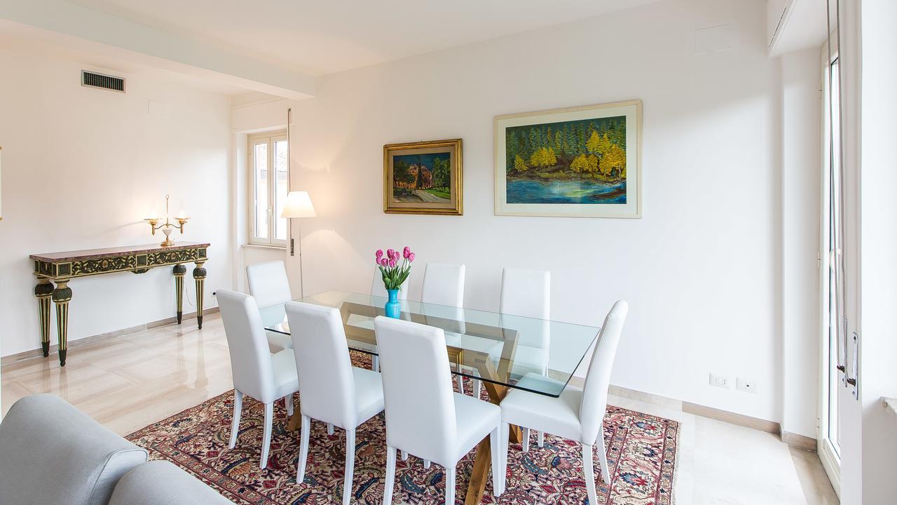 In Colosseo View Luxury Apartment *