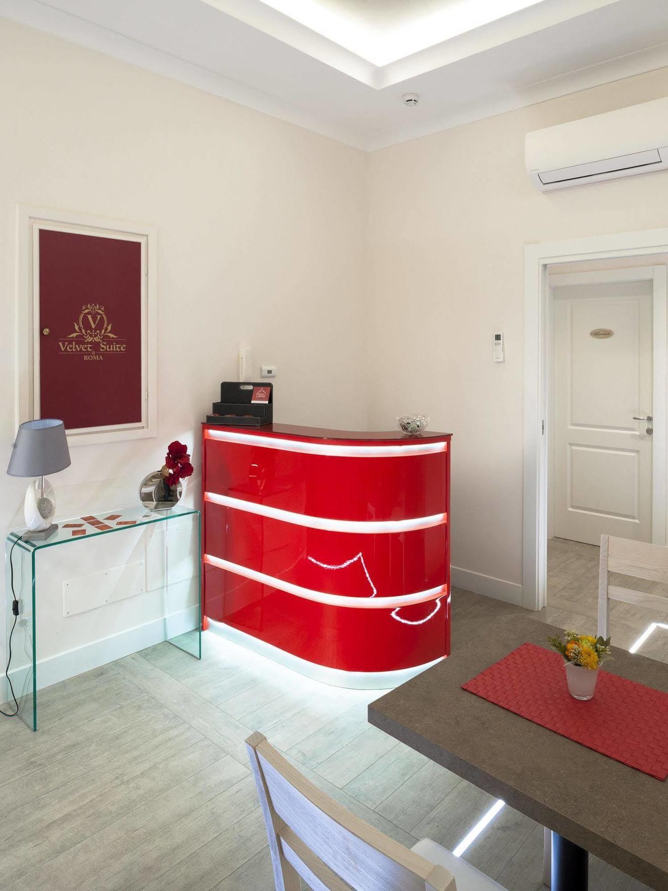 Guest house Velvet *