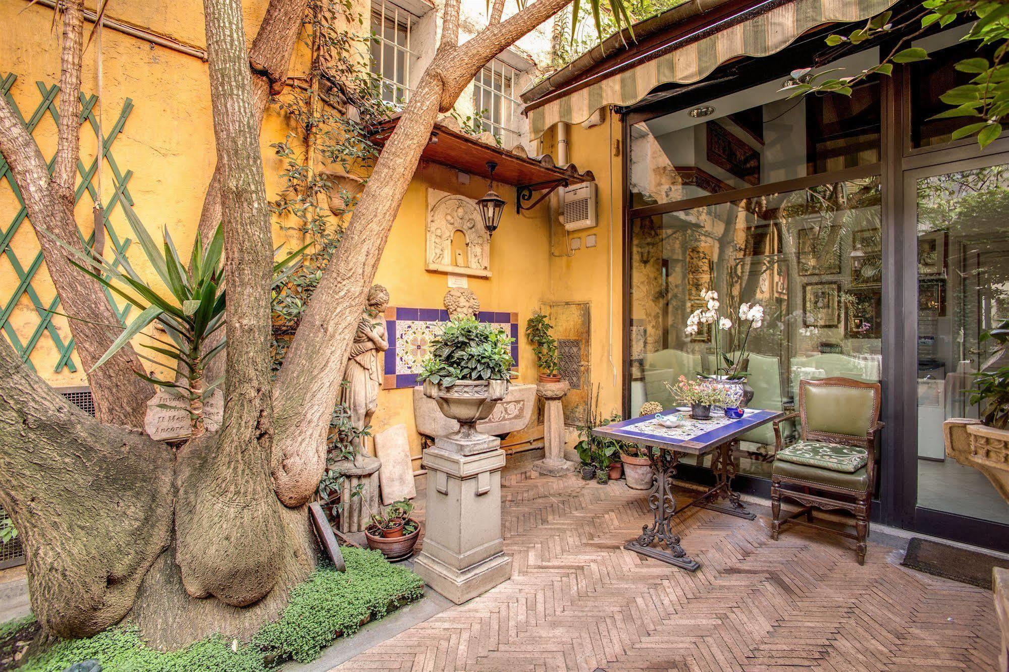 Navona Gallery Bed & Breakfast 3*