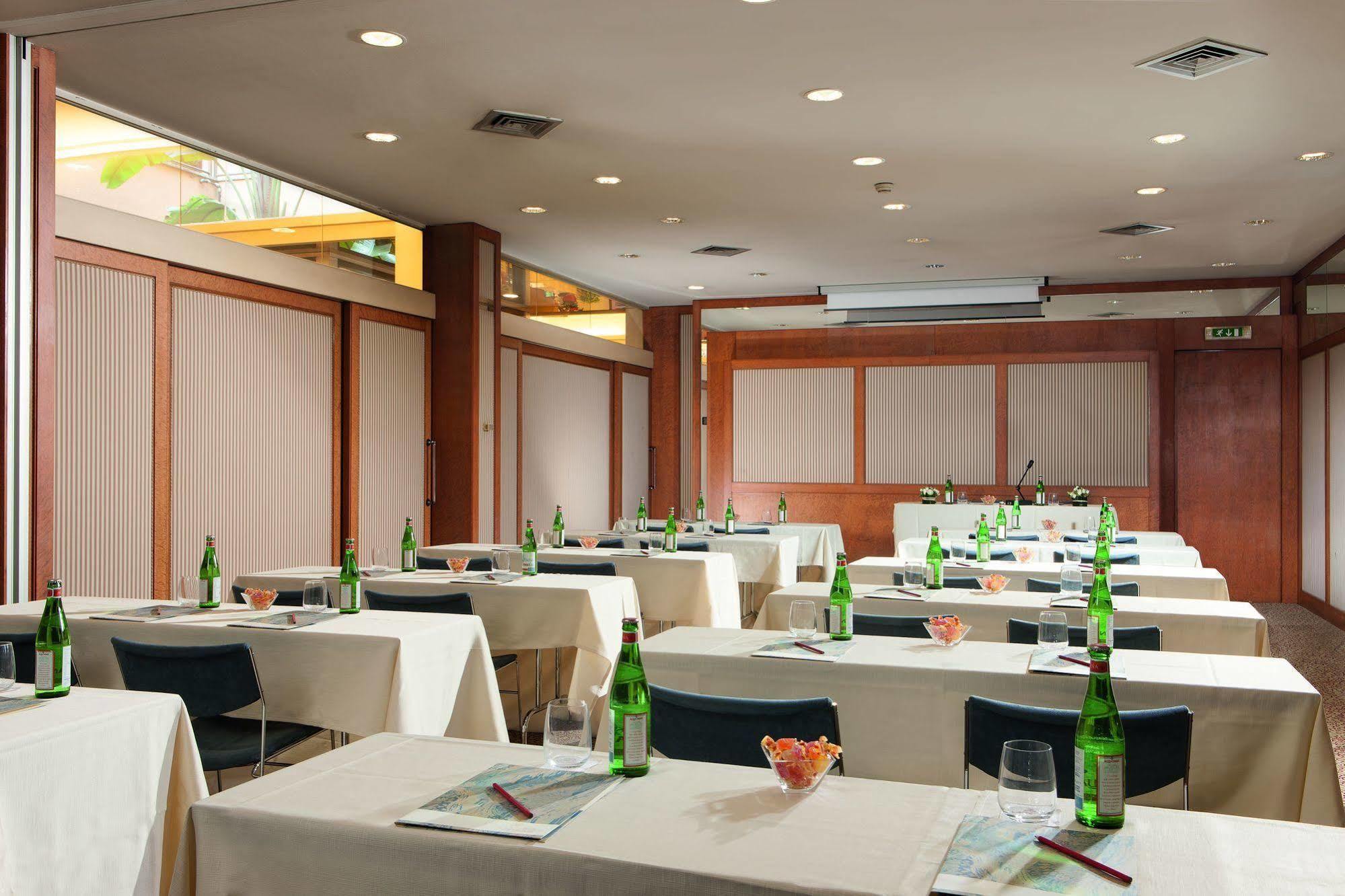 Hotel Dei Borgognoni Rome