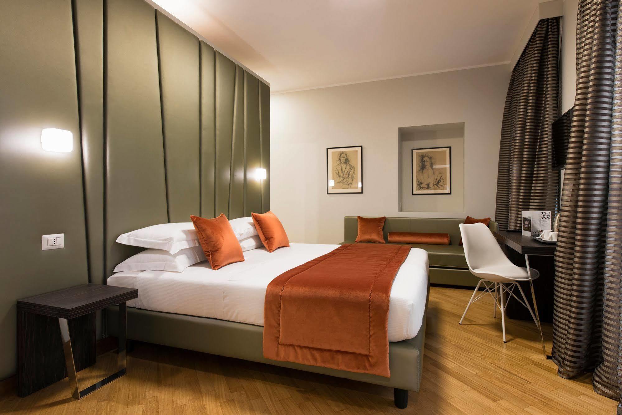Hotel Navona Theatre