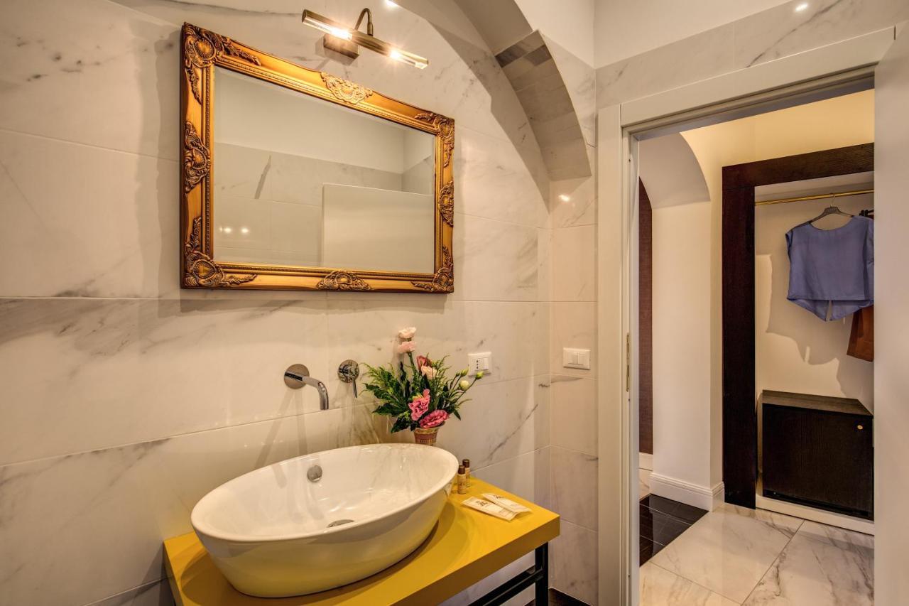 Little Queen Pantheon 4* Rome