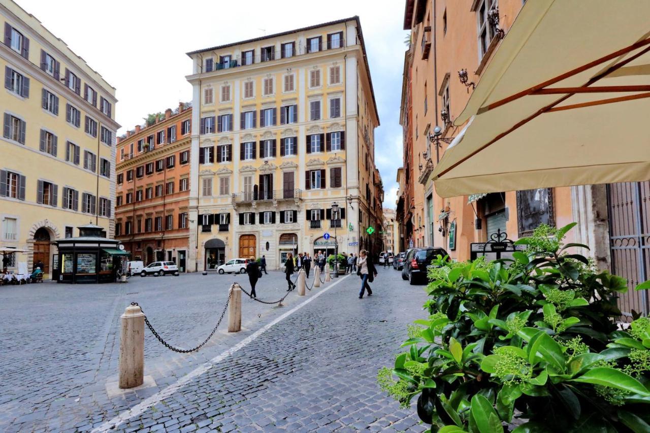 Little Queen Pantheon 4* Rome